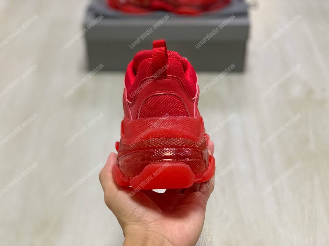 Ba*len*cia*ga triple s clear sole red