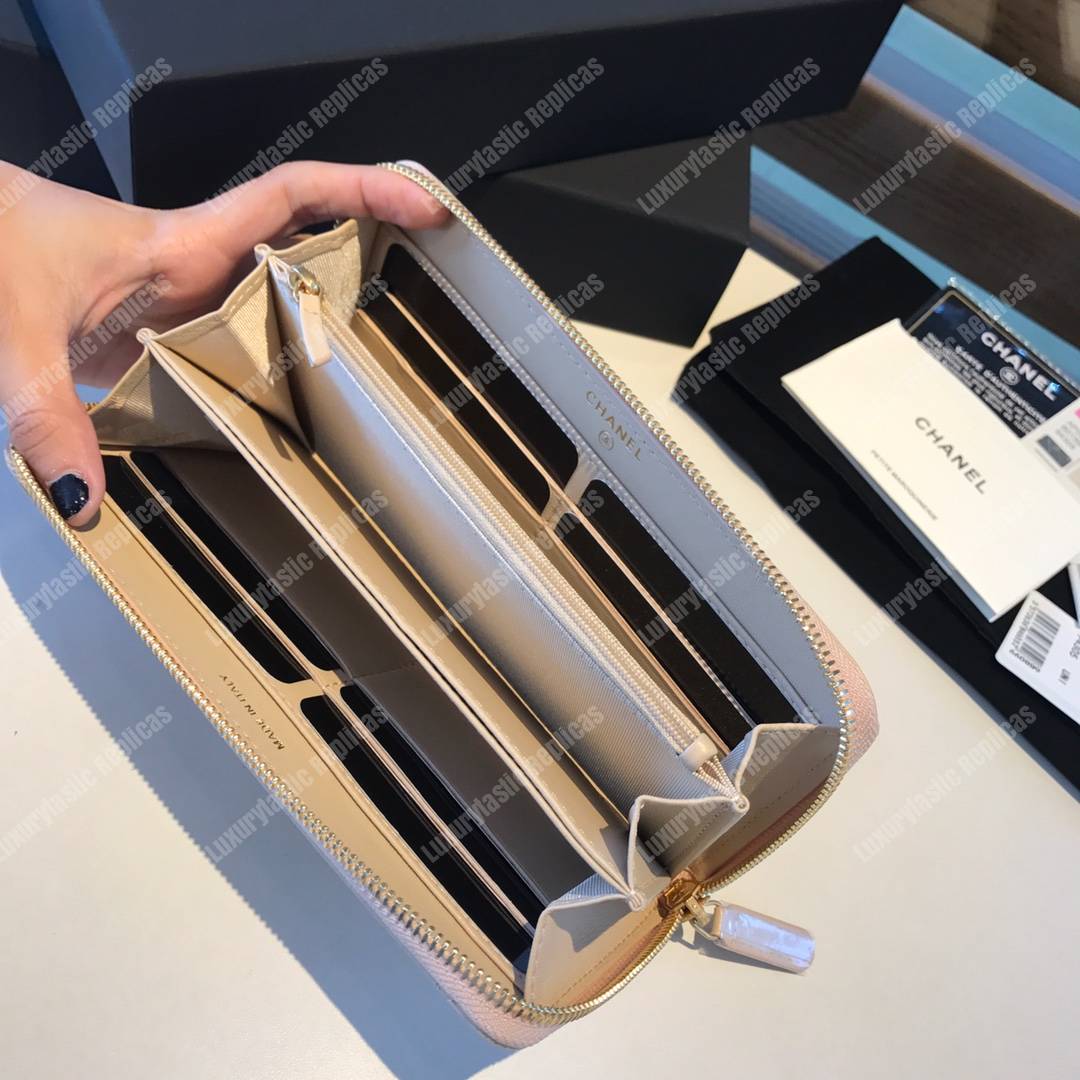 Ch*el 19 long zipped wallet light beige