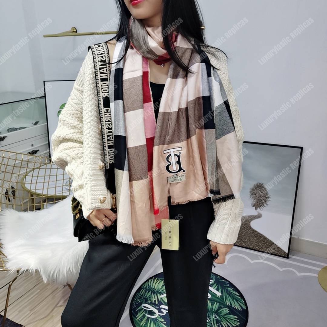 B**rry cashmere scarf black beige red tb monogram