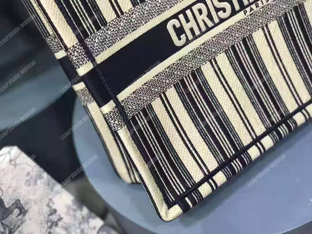 D*or book tote bag marbella exclusive black