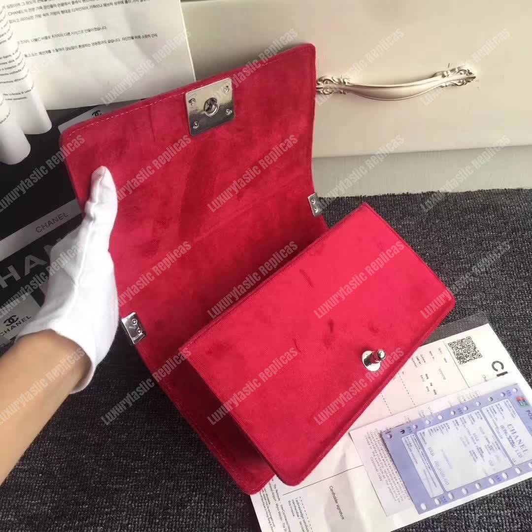 Ch*el medium boy handbag velvet red