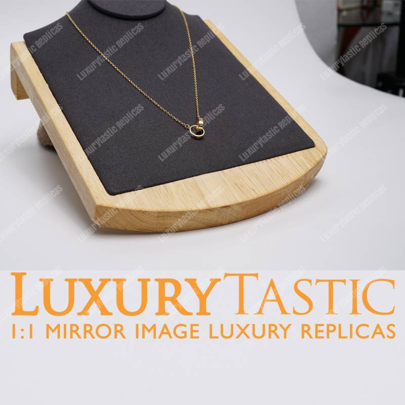Cartier Love Necklace Replica