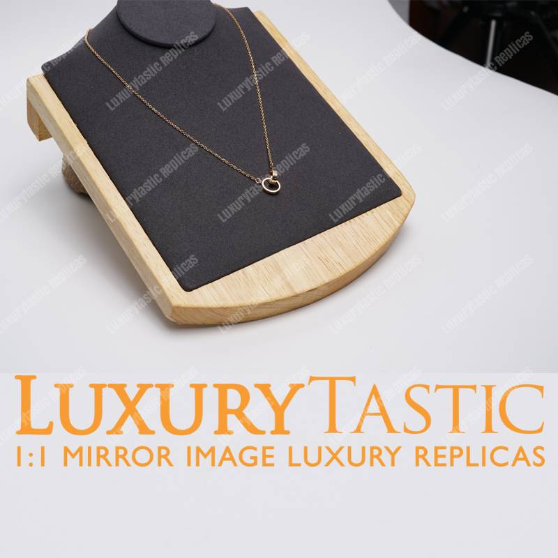 Cartier Love Necklace Replica