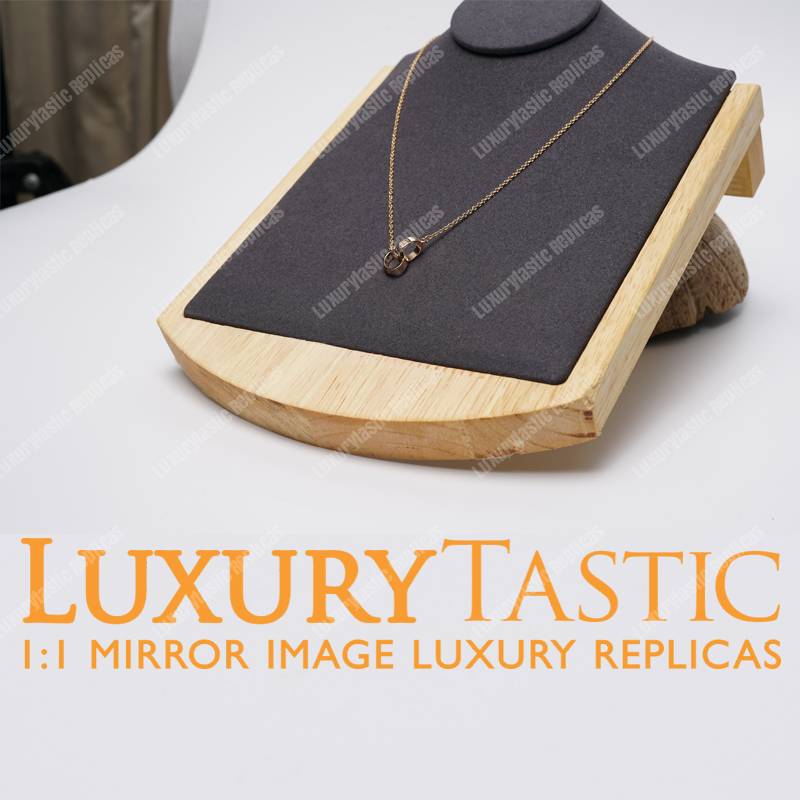 Cartier Love Necklace Replica