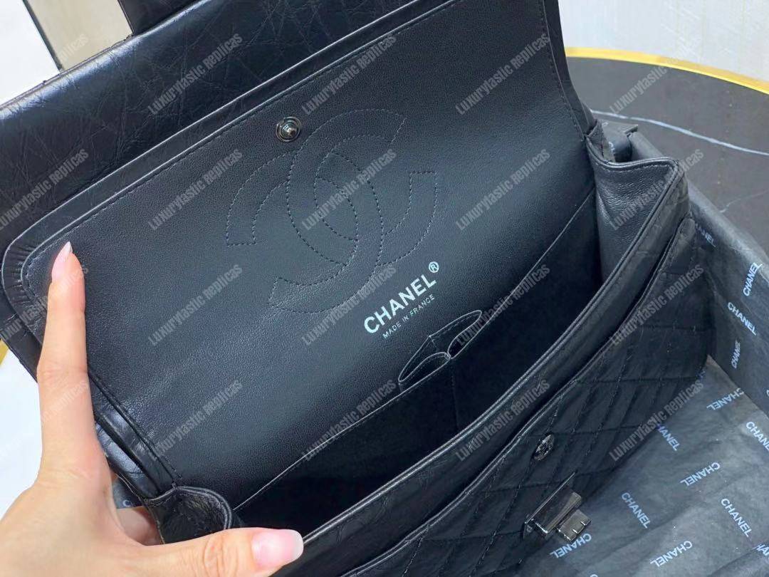 Ch*el 2.55 aged calfskin handbag black