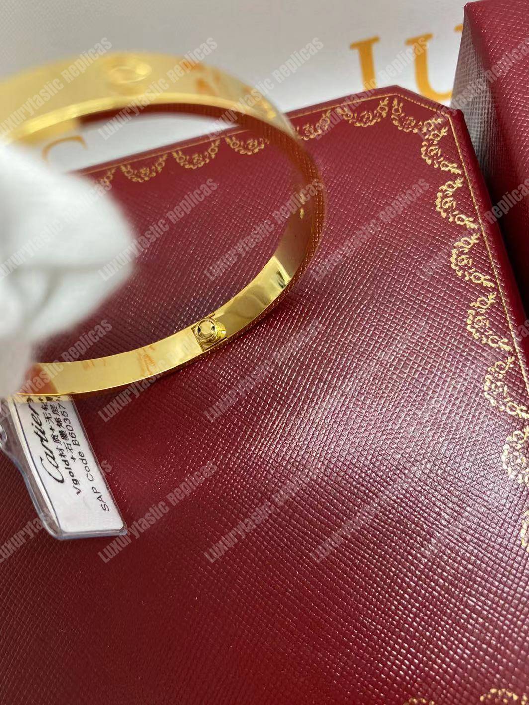 Cartier Love Bracelet Replica