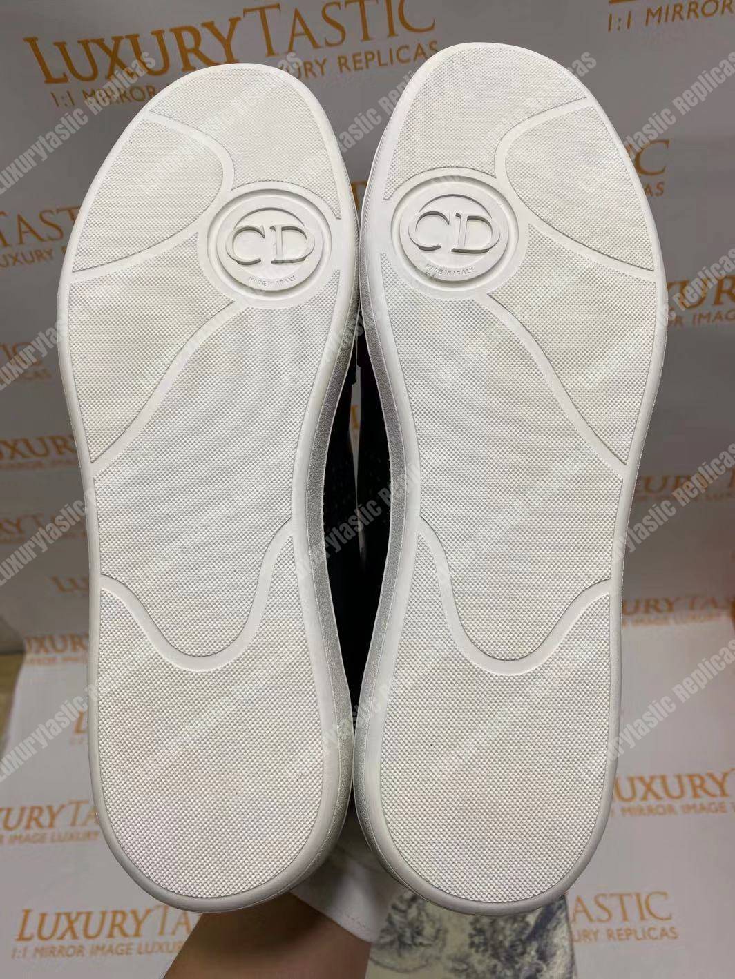 D*or “b01” sneaker black suede calfskin & black smooth calfskin