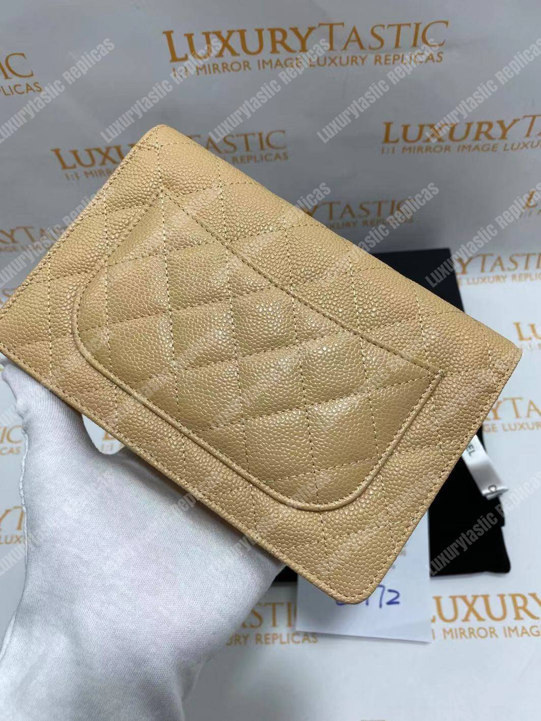 Ch*el wallet on chain – woc classic caviar gold-toned metal light yellow