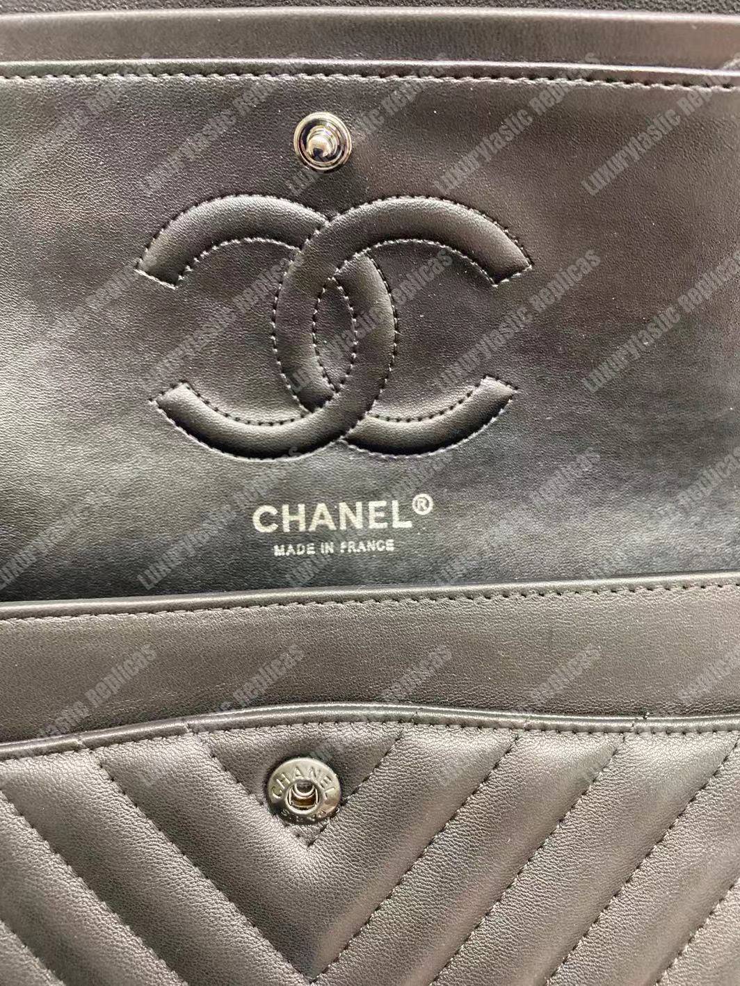 Ch*el classic medium handbag black