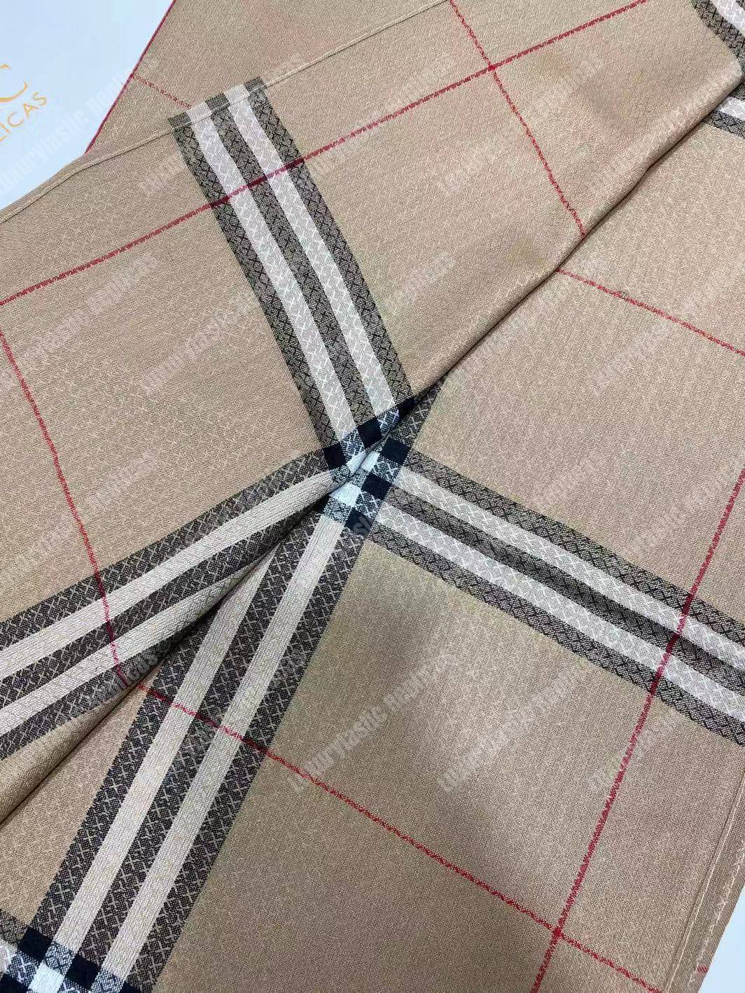 B**rry check cashmere scarf archive beige