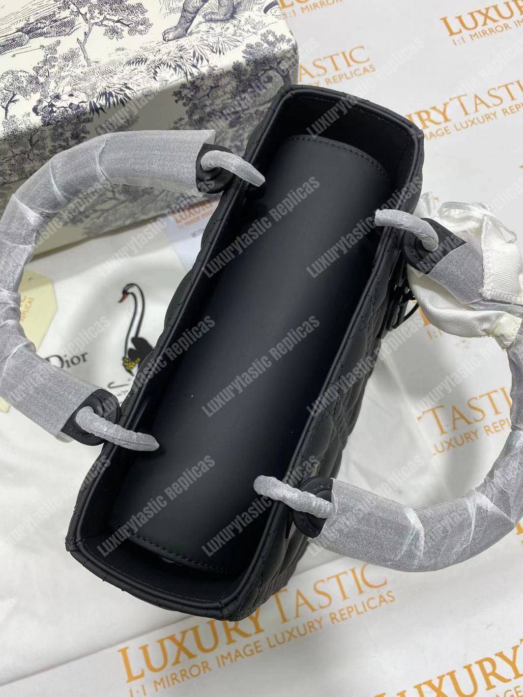 lady D*or ultra-matte medium bag black