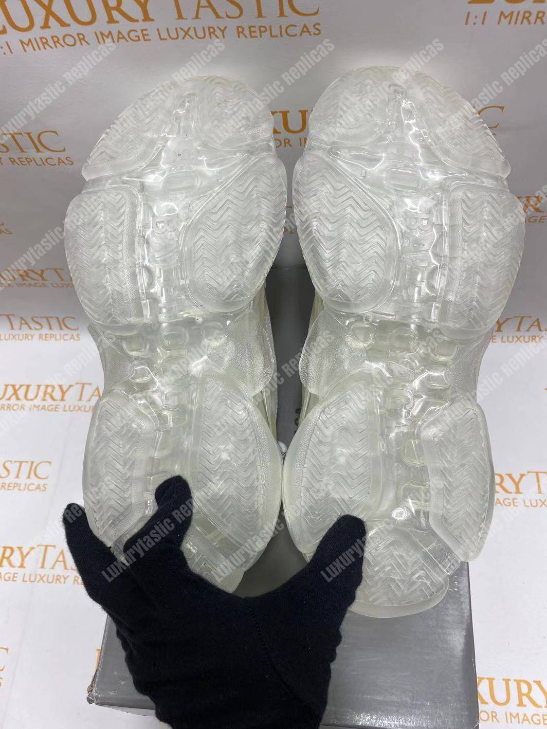 Ba*len*cia*ga triple s clear sole white
