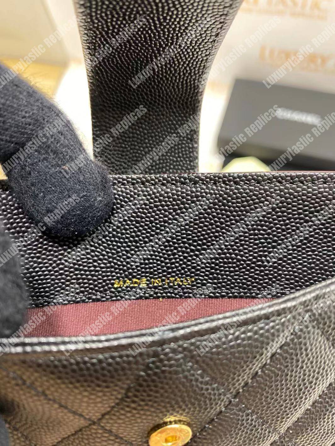 Ch*el classic pouch caviar leather black