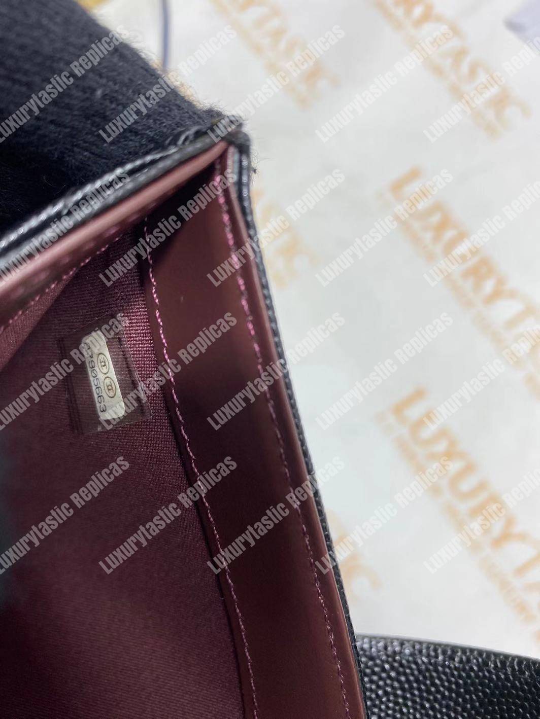 Ch*el classic pouch caviar leather black