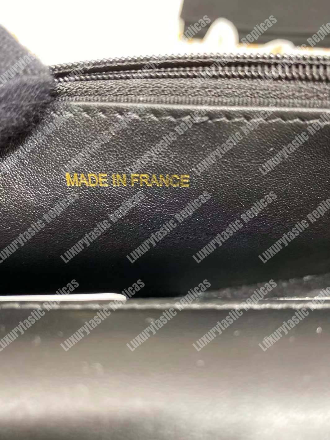 Ch*el wallet on chain – woc crocodile-embossed print gold-toned