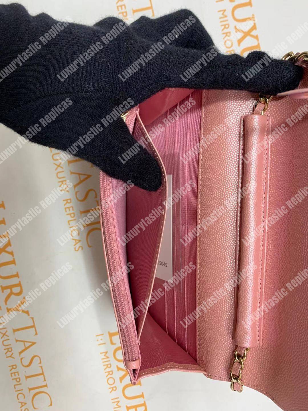 Ch*el wallet on chain – woc classic caviar silver-toned metal pink