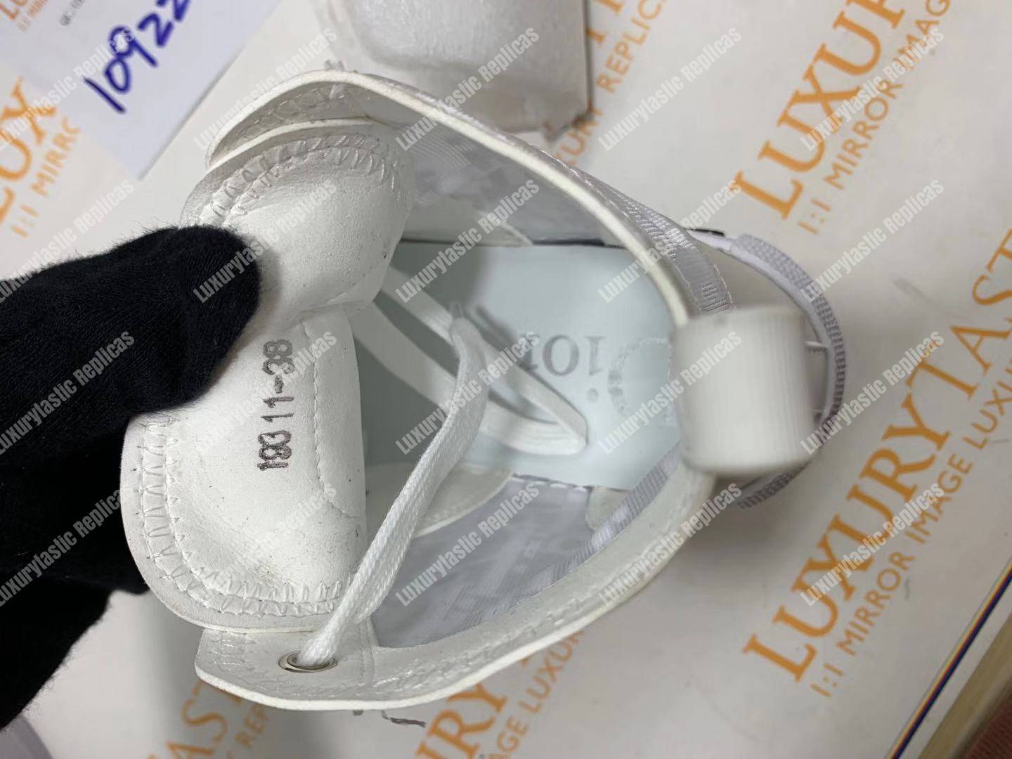 D*or “b23” high-top graded D*or oblique sneaker