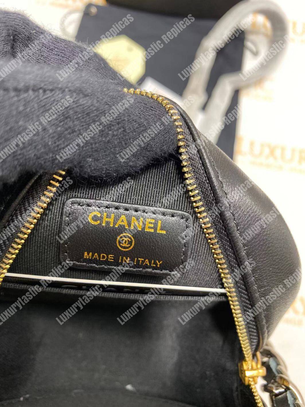 Ch*el 19 clutch with chain black