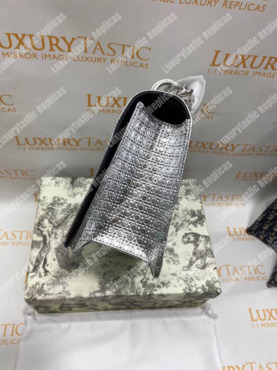 D*orama silver-toned metallic calfskin flap bag