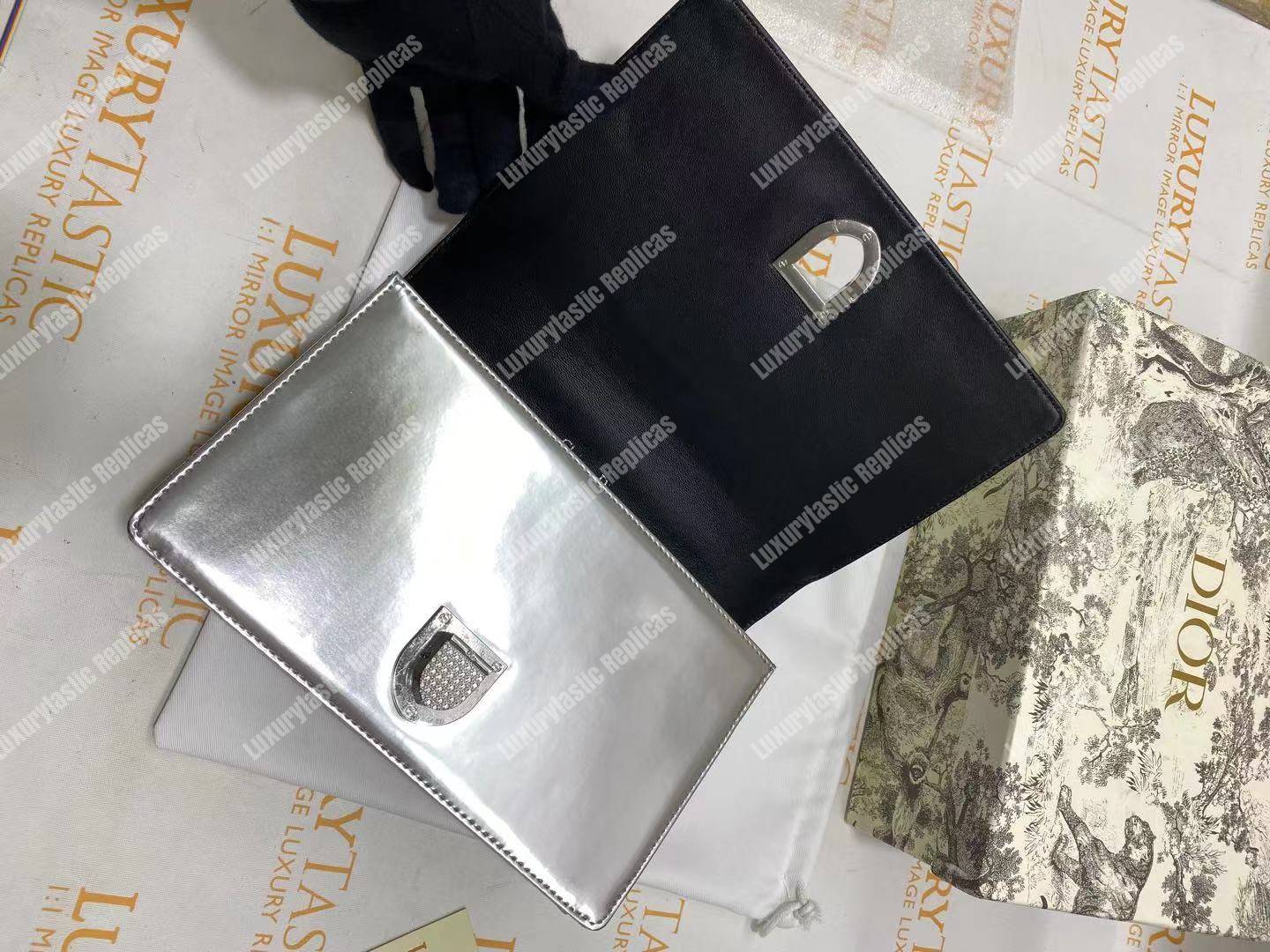 D*orama silver-toned metallic calfskin flap bag