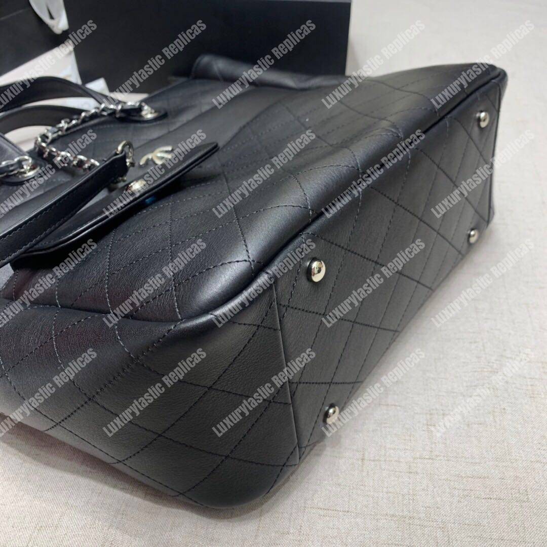 Ch*el large zipped shopping bag black