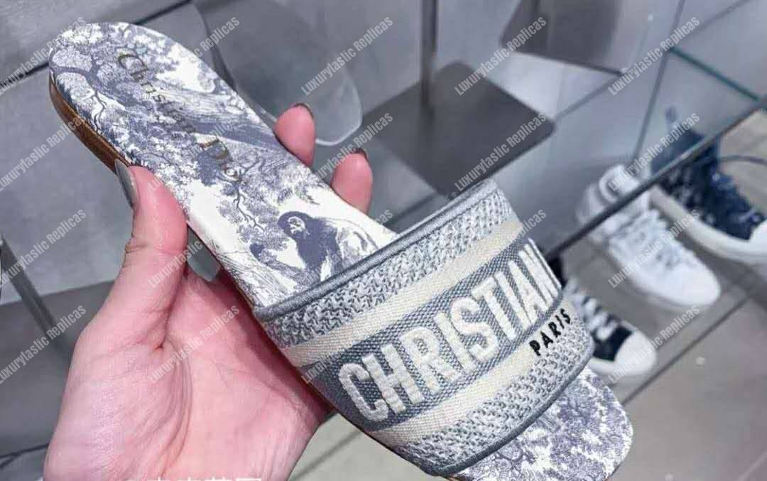 D*or gray and ecru dway toile de jouy embroidered cotton mule white