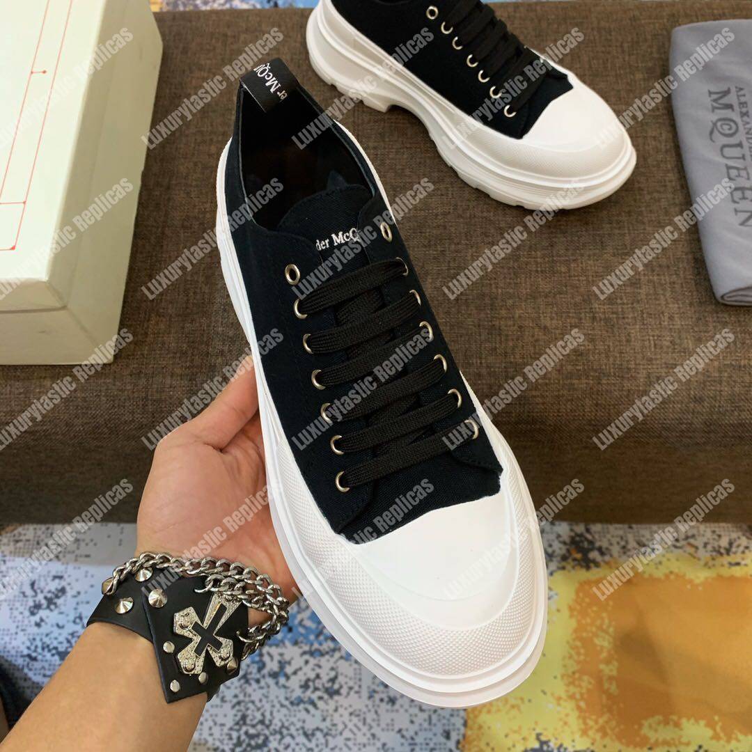 Alexander Mcqueen Tread Slick Lace White