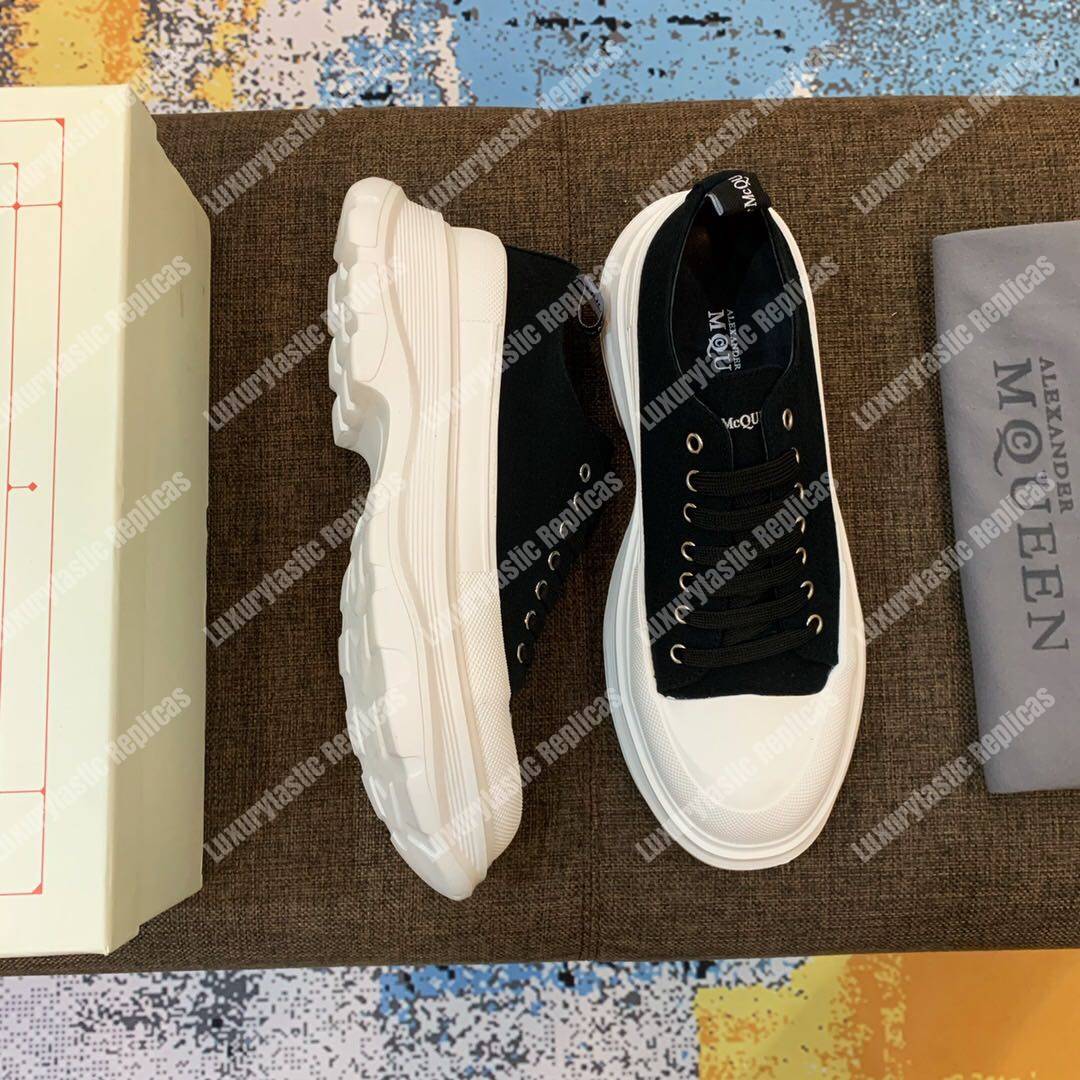 Alexander Mcqueen Tread Slick Lace White