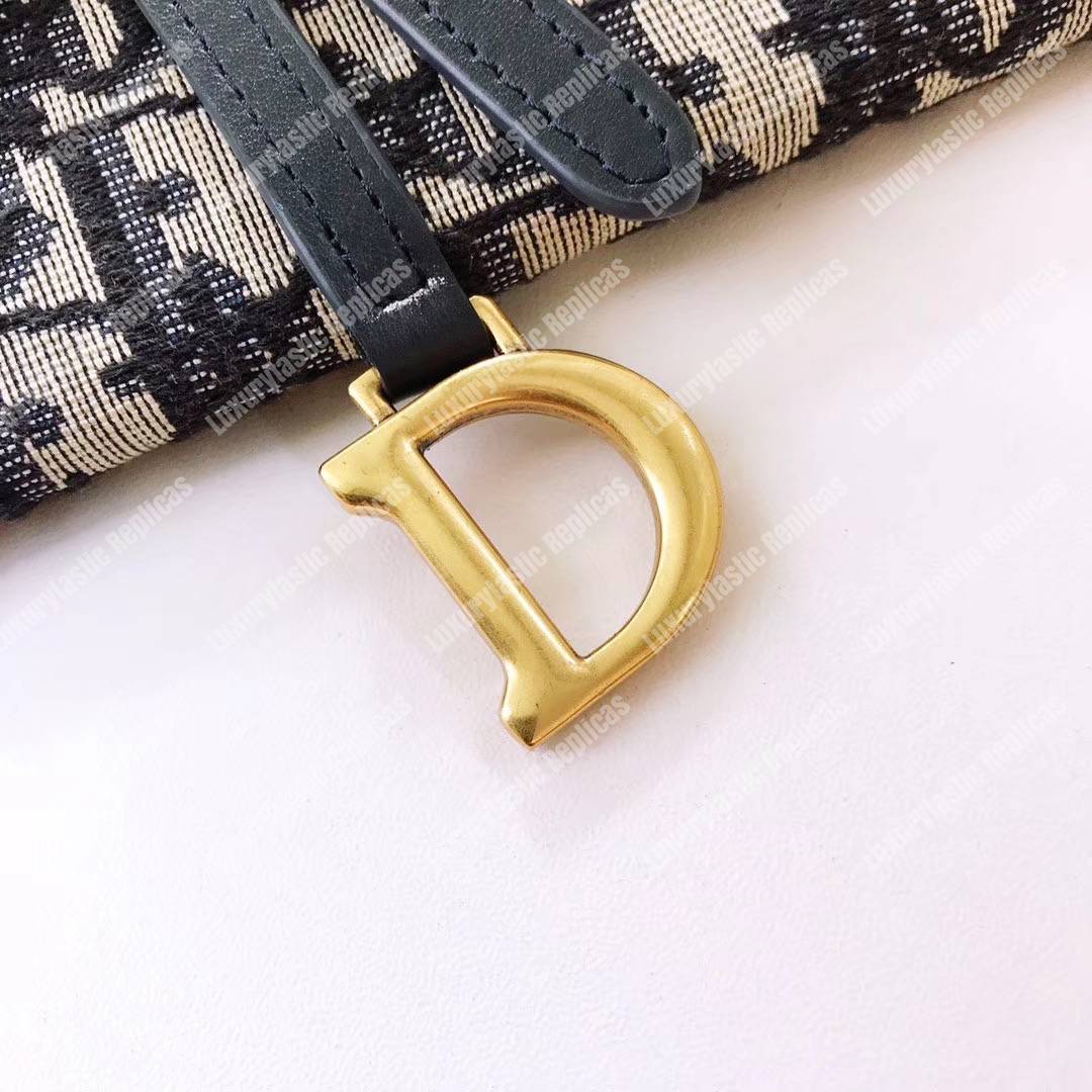 D*or oblique saddle wallet