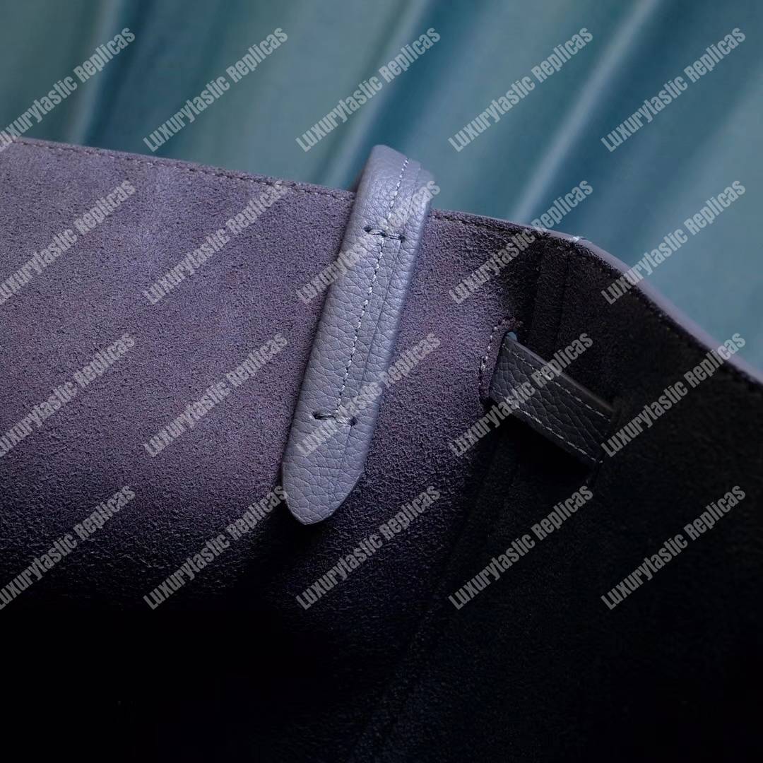 Ce**e small cabas phantom in soft grained calfskin grey