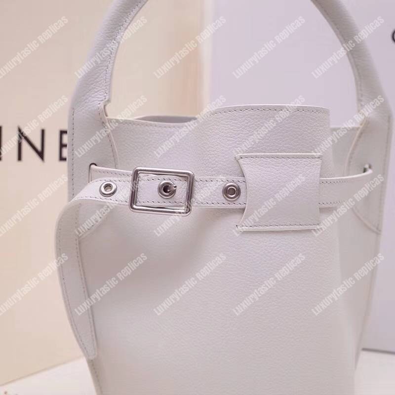 Ce**e big bag nano bucket in supple grained calfskin white