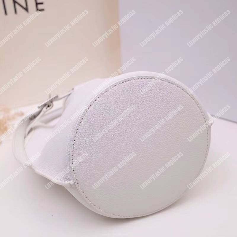 Ce**e big bag nano bucket in supple grained calfskin white