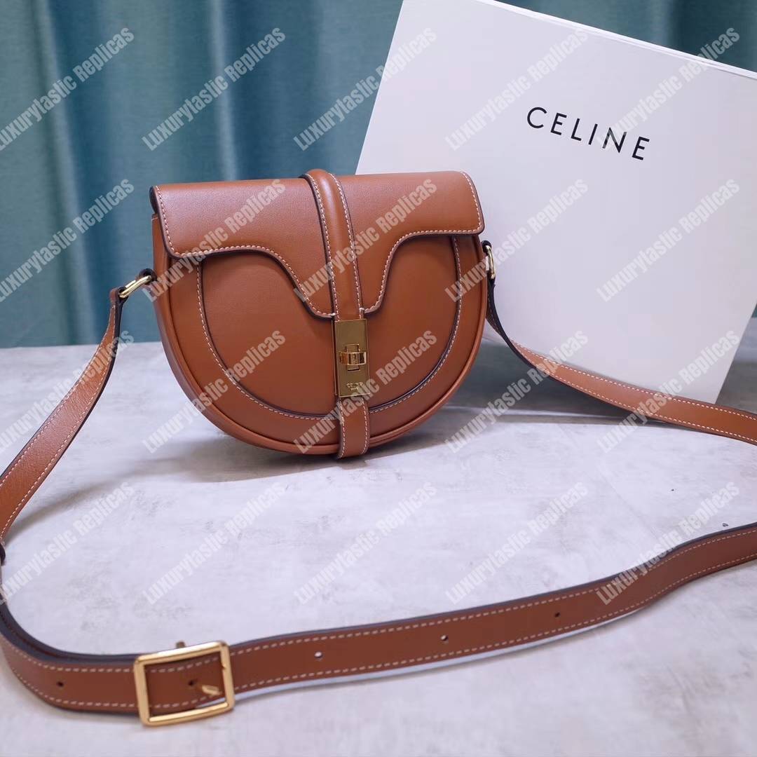 Ce**e small besace 16 bag in natural calfskin tan