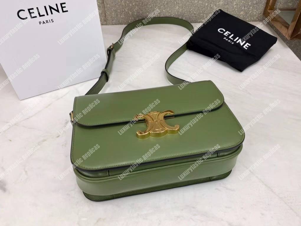 Ce**e medium triomphe bag in shiny calfskin light khaki