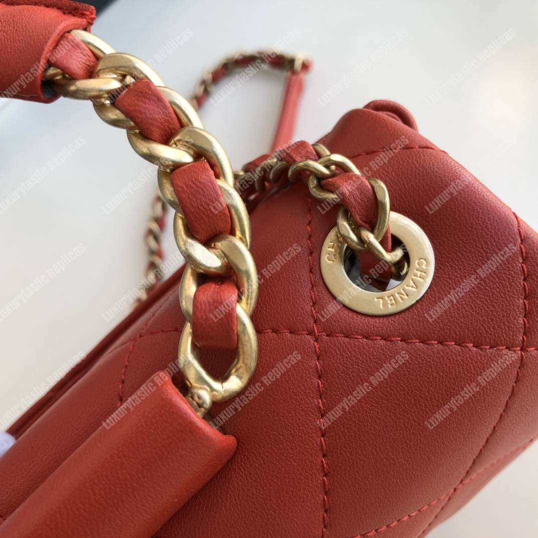 Ch*el small flap bag lambskin red