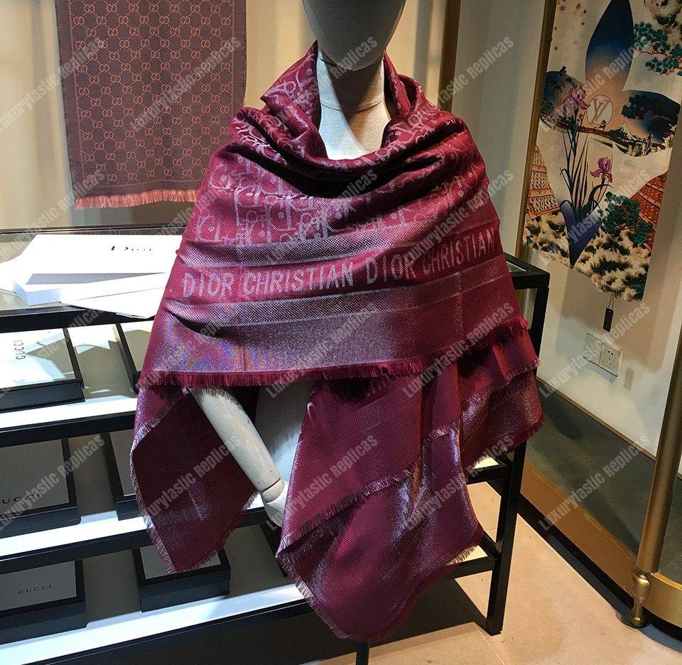 CD Oblique 140 Stole Wine Red