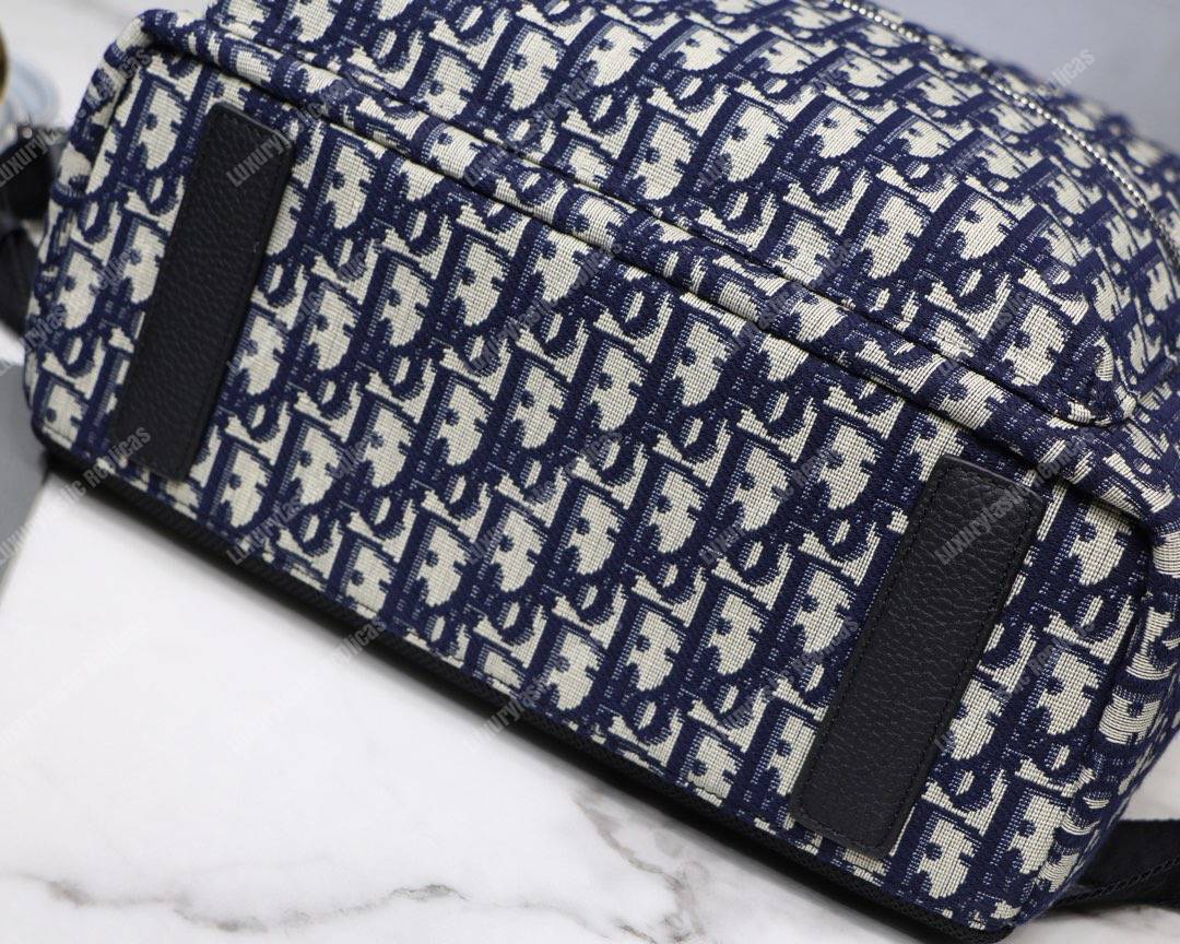 D*or oblique backpack