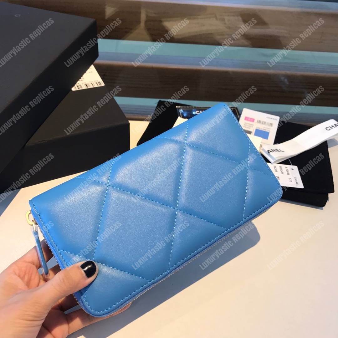 Ch*el 19 long zipped wallet sky blue