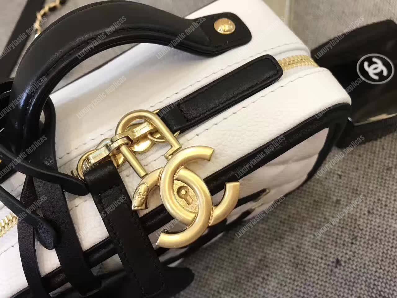 Ch*el vanity case white