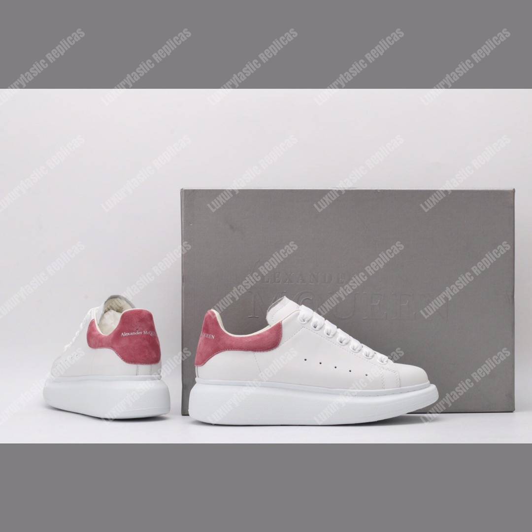 Alexander McQueen Oversized Sneaker Pink