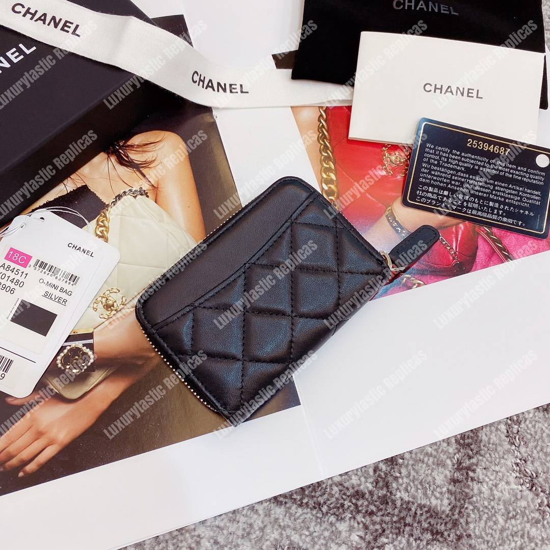 Classic Zipped Card Holder Silver Toned Lambskin Black