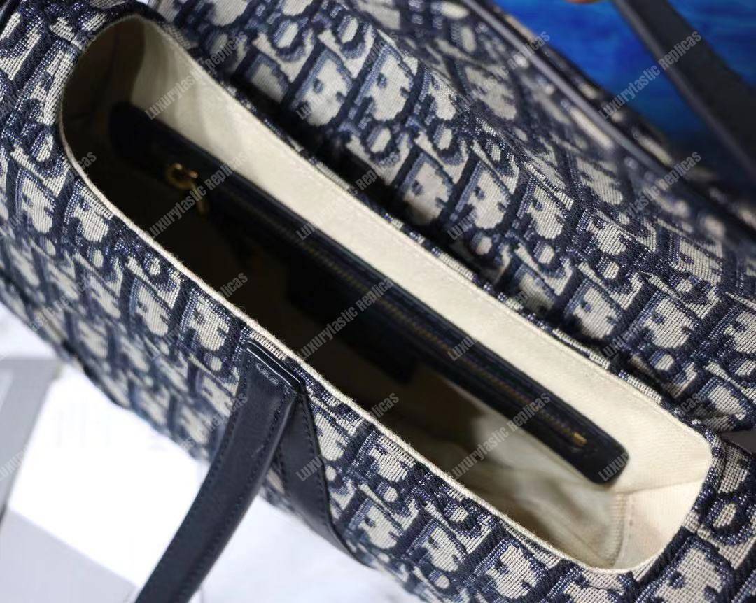 D*or blue oblique saddle bag