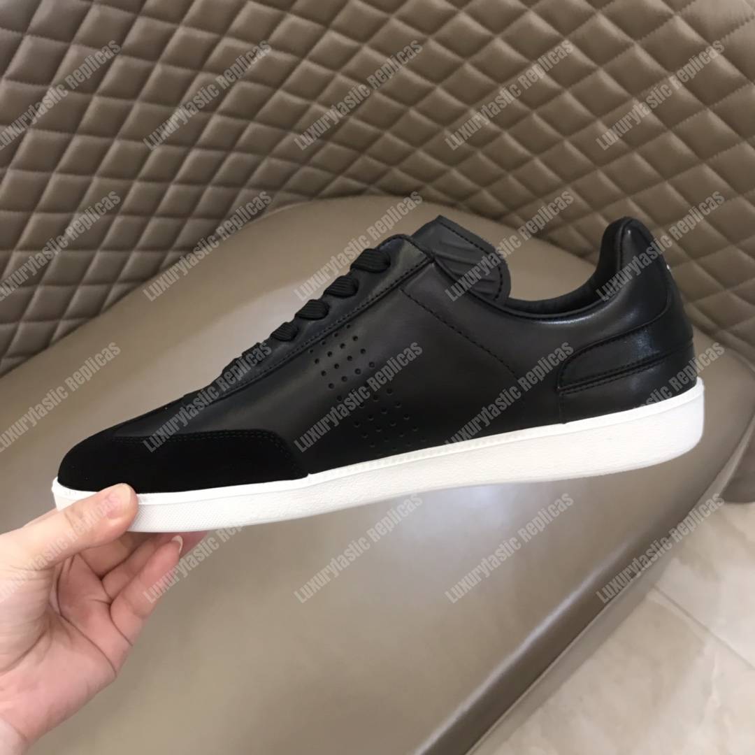 D*or “b01” sneaker black suede calfskin & black smooth calfskin