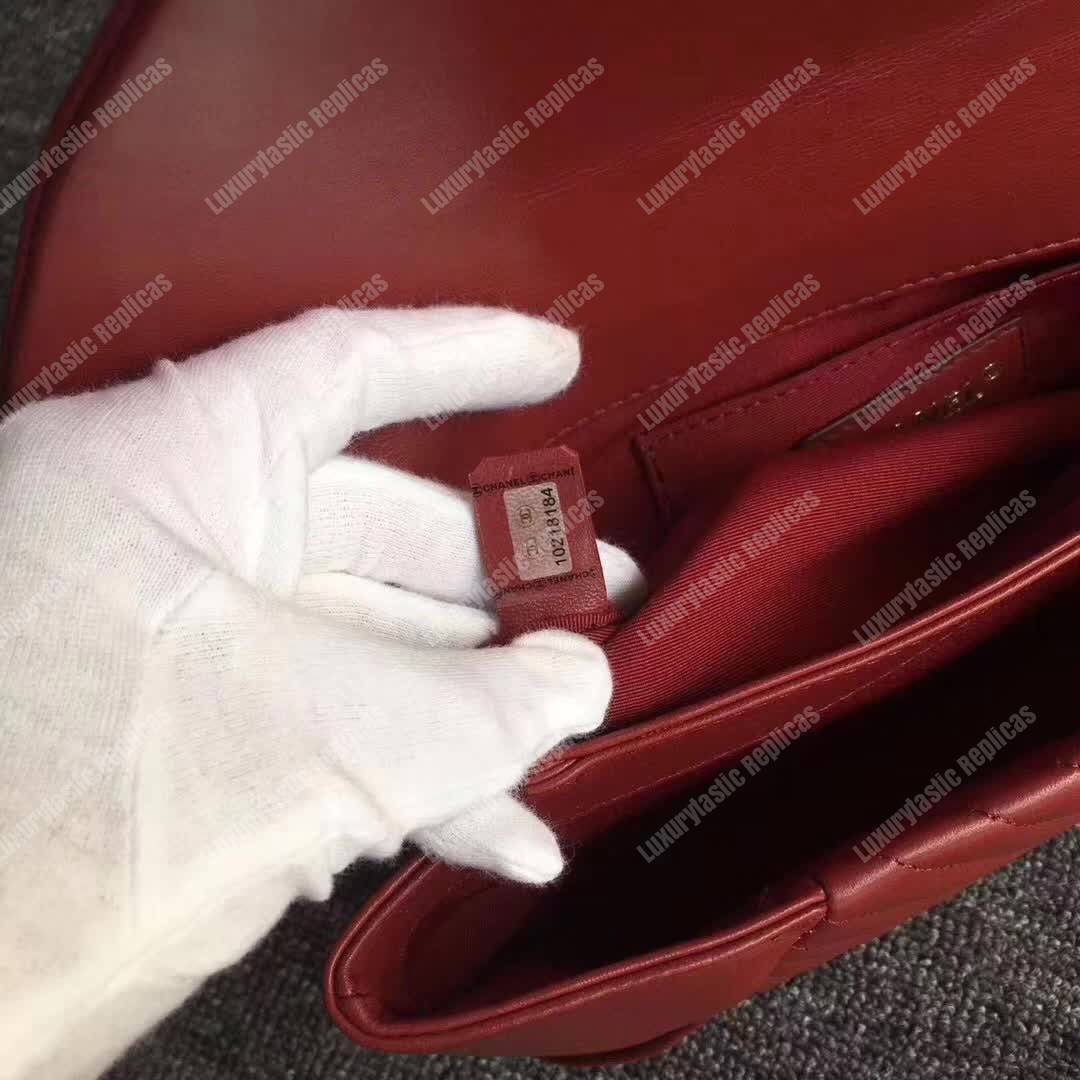 Ch*el reversed clutch red