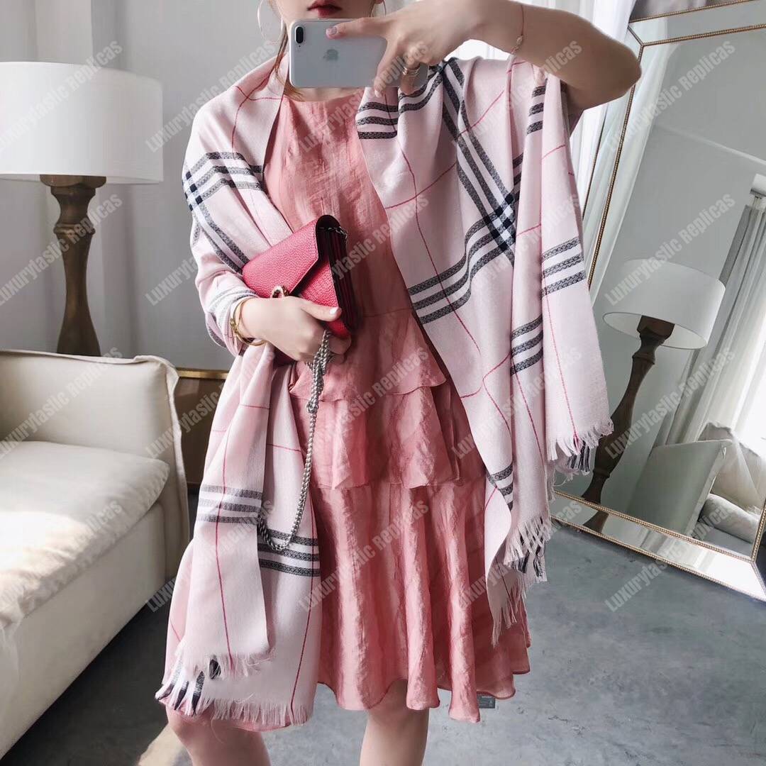 B**rry check cashmere scarf pink