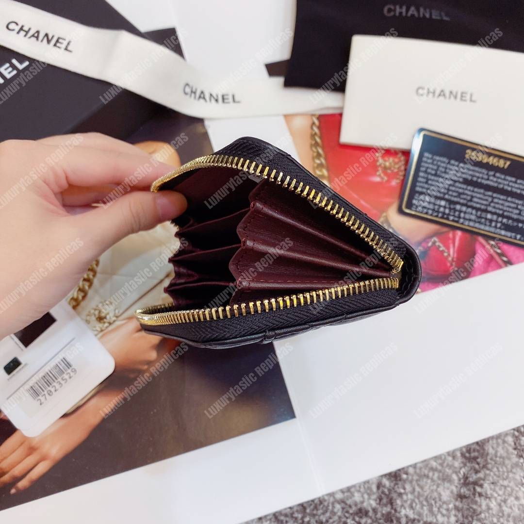 Classic Zipped Card Holder Gold Toned Lambskin Black