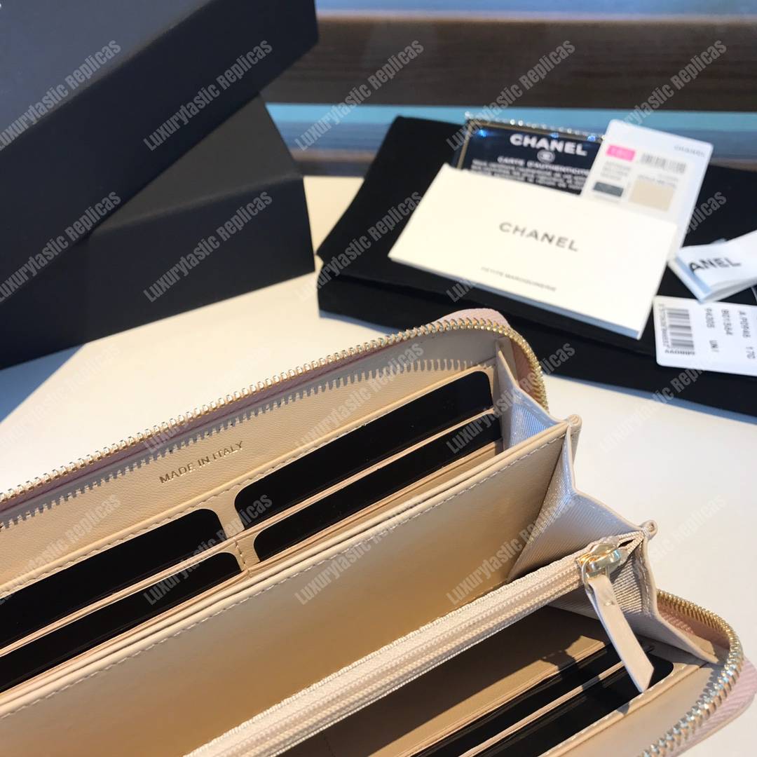 Ch*el 19 long zipped wallet light beige