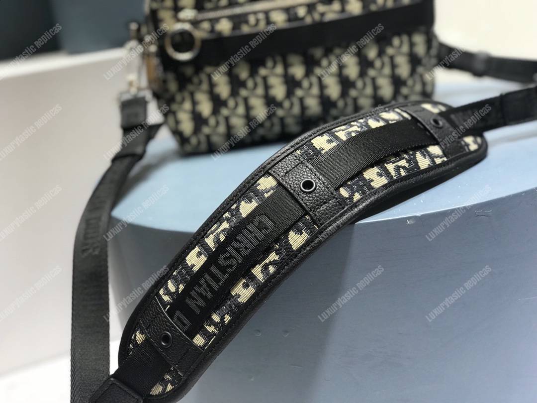 safari D*or oblique messenger bag