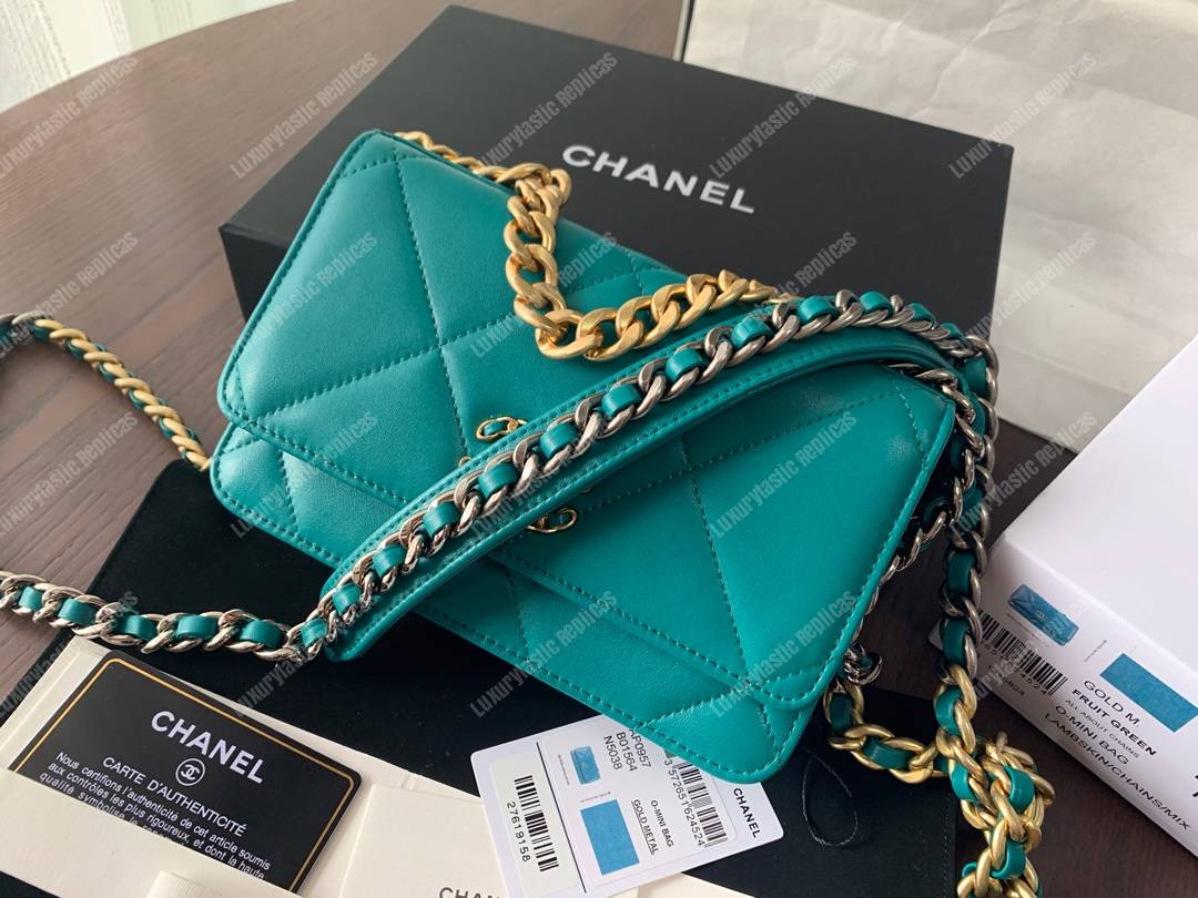 Ch*el 19 wallet on chain blue