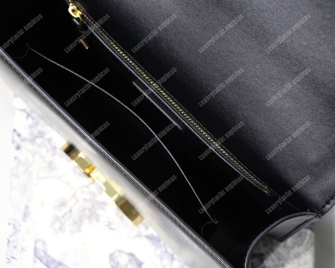 30 Montaigne Calfskin Bag Black